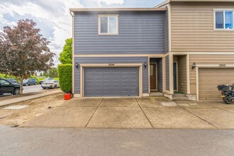 2554 Carson Loop in Forest Grove, OR - Building Photo - Building Photo