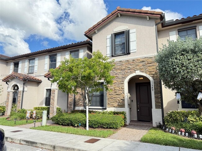 11549 SW 248th Terrace