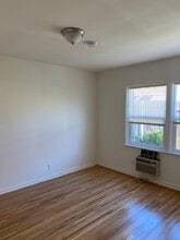 8062 Sepulveda Blvd in Panorama City, CA - Foto de edificio - Building Photo