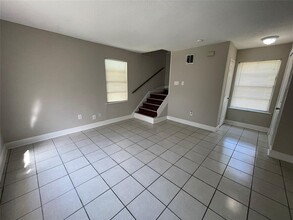 1209 2nd St N in Texas City, TX - Building Photo - Building Photo