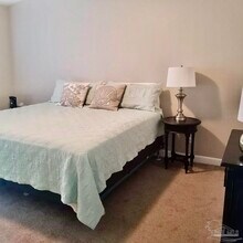 200 Pensacola Beach Rd in Gulf Breeze, FL - Building Photo - Building Photo