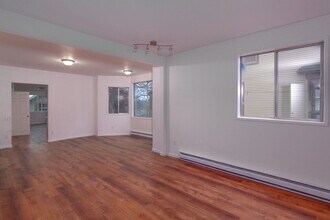 917 E 8th Ave in Spokane, WA - Building Photo - Building Photo