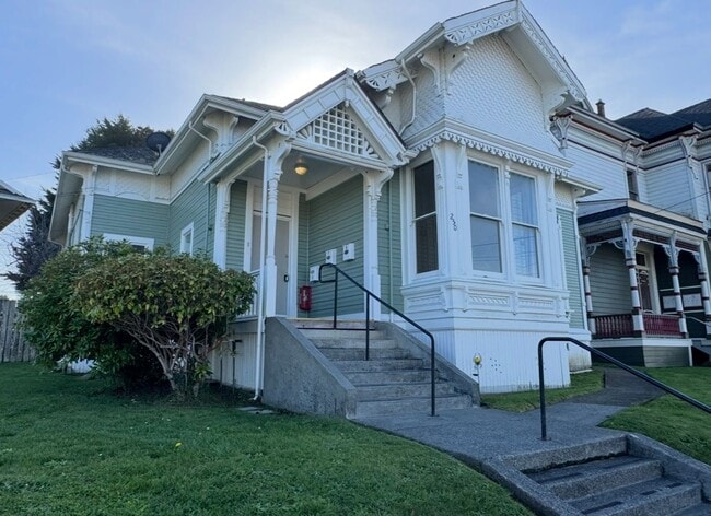 property at 250 Grant St