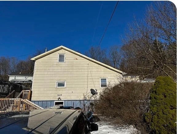 property at 529 E Wood St