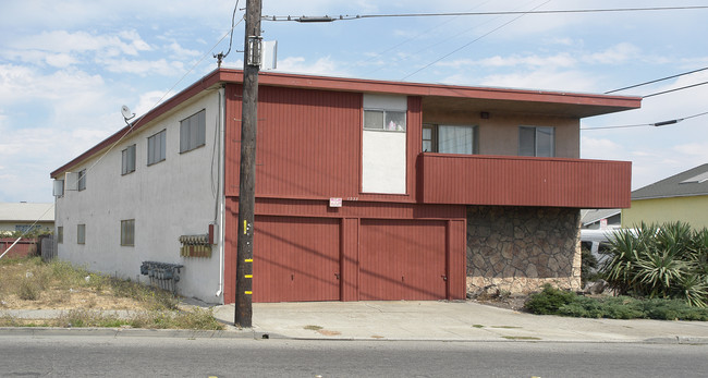 1333 Market Ave in San Pablo, CA - Building Photo - Building Photo