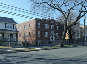 535 Mellon St SE Apartments