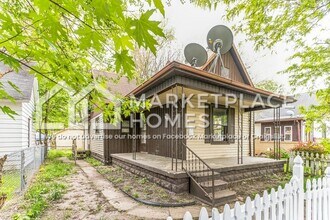 1445 5th Ave in Terre Haute, IN - Building Photo - Building Photo