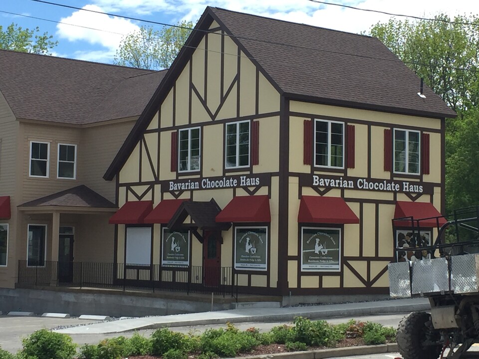 2 Cottage St in Bridgton, ME - Foto de edificio