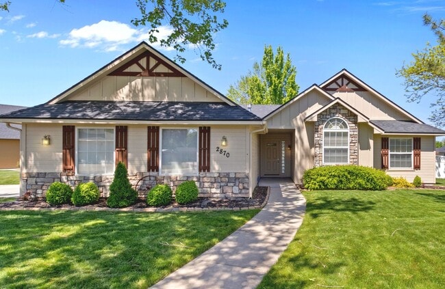 property at 2870 N High Desert Wy