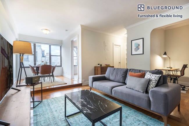 10 Downing St in New York, NY - Building Photo - Building Photo
