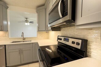 6299 Chasewood Dr in Jupiter, FL - Building Photo - Building Photo