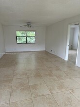 2225 Monroe St in Hollywood, FL - Building Photo - Building Photo