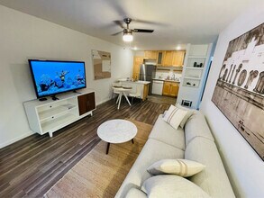 6370 Rancho Mission Rd in San Diego, CA - Building Photo - Building Photo