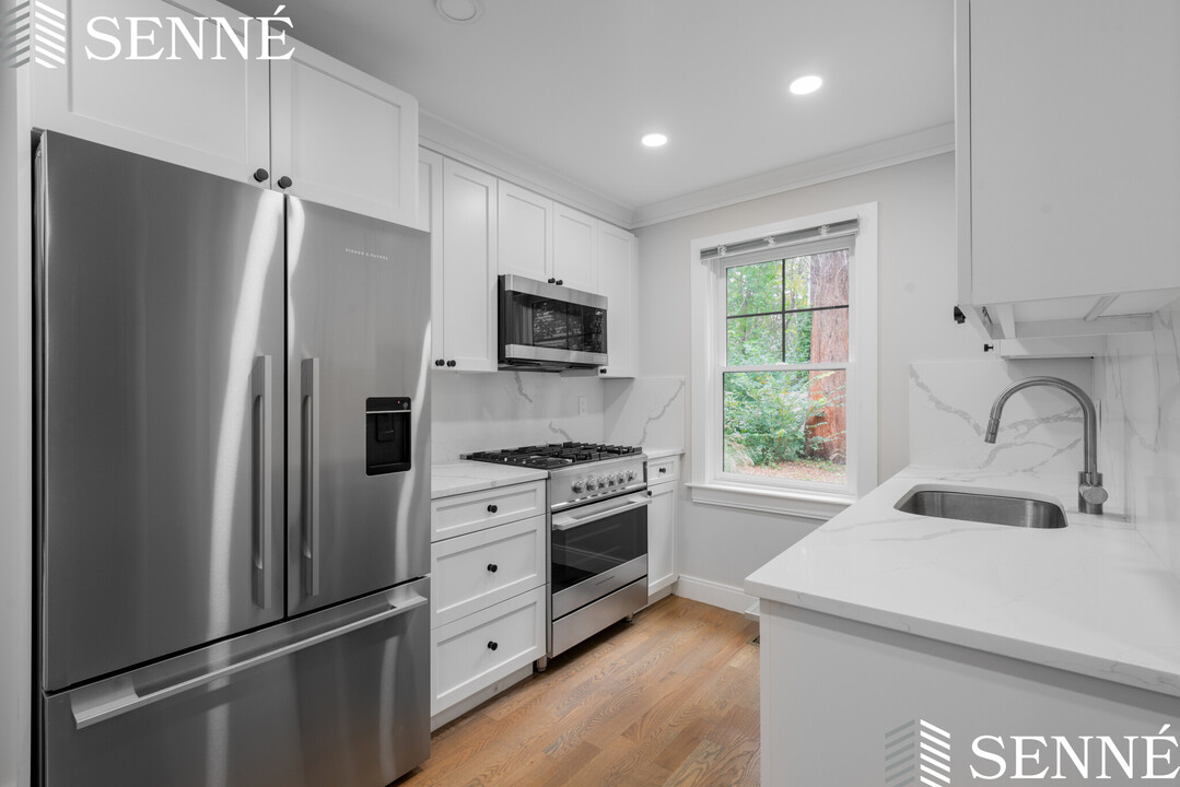 16 Lopez Ave, Unit 1 in Cambridge, MA - Building Photo