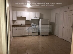 5814 Taylor St in Hollywood, FL - Building Photo - Building Photo