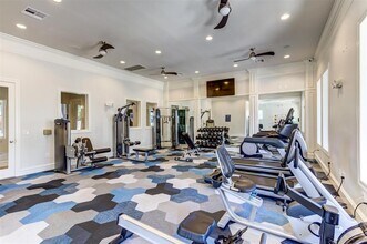 15270 Voss Rd in Sugar Land, TX - Building Photo - Building Photo