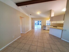 1436 SE 33rd Terrace in Cape Coral, FL - Building Photo - Building Photo