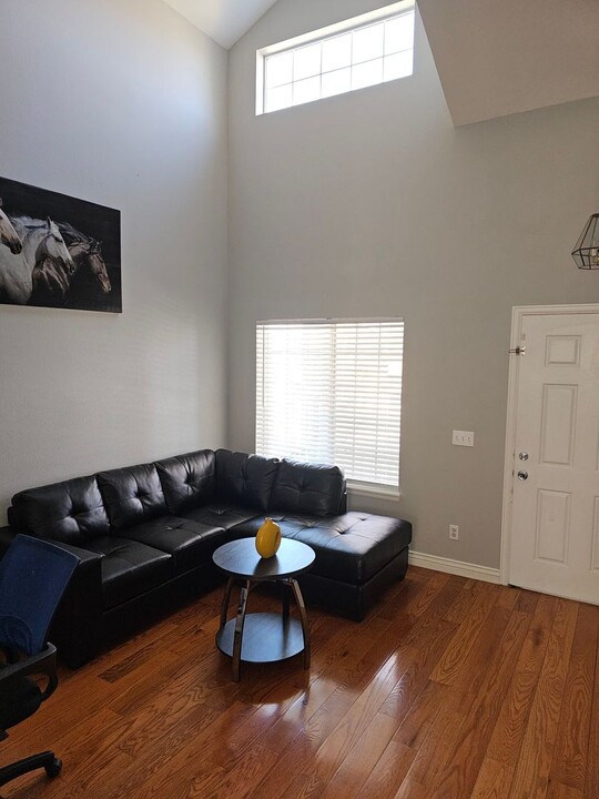3852 S Killarney Ct in Aurora, CO - Foto de edificio