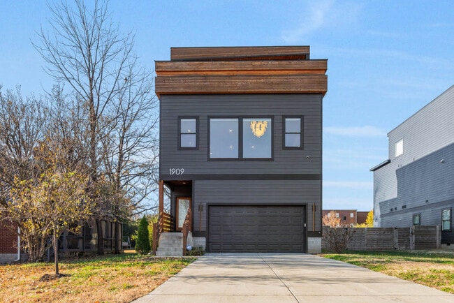 property at 1909 Hailey Ave