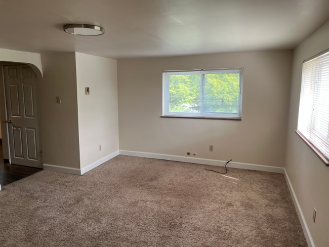 3502 Brodhead Rd