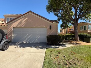 2110 Northshore Dr in Chula Vista, CA - Building Photo - Building Photo