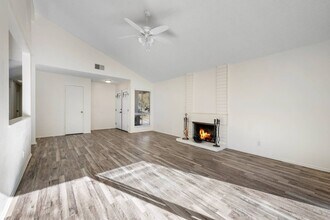 4011 Defender Dr in Agoura Hills, CA - Building Photo - Building Photo