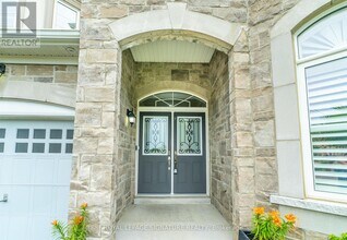 4 Ripple St in Brampton, ON - Building Photo - Building Photo