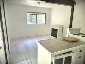 13035 Sadie D Dr in Nevada City, CA - Building Photo - Building Photo