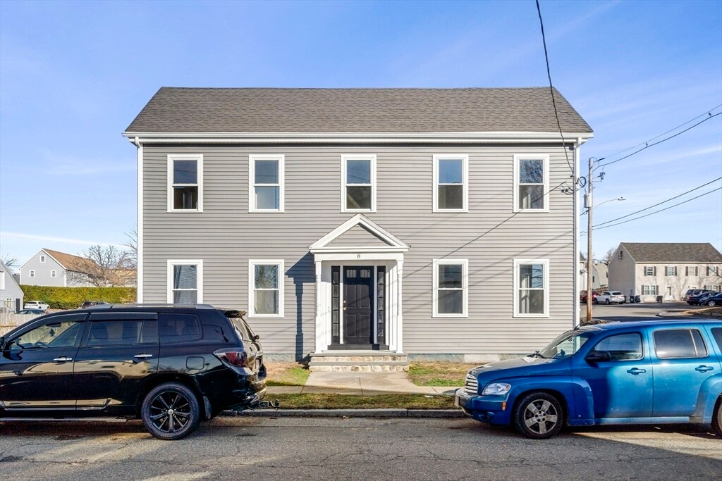 8 Elm St, Unit #1 in Peabody, MA - Foto de edificio