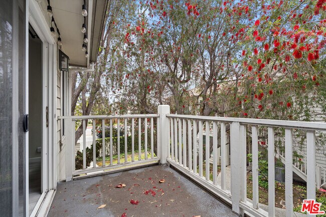 22226 S Vermont Ave in Torrance, CA - Building Photo - Building Photo