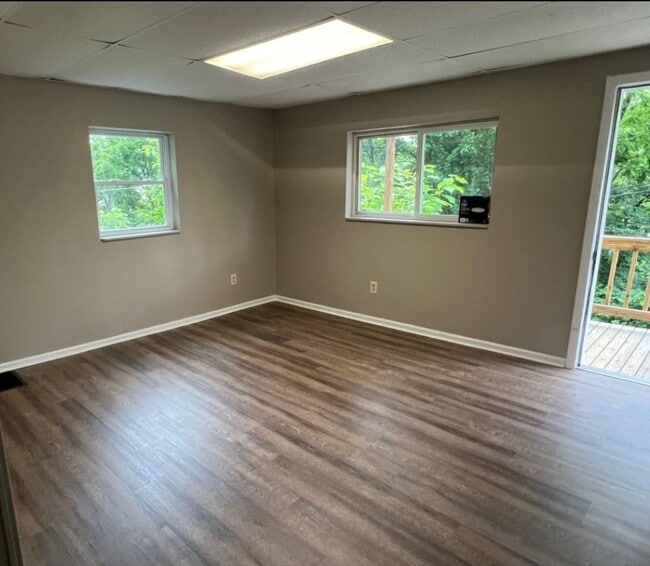 223 Hillside Ave in Pitcairn, PA - Building Photo - Building Photo