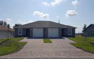 1907 Andalusia Blvd in Cape Coral, FL - Building Photo