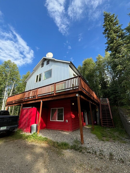 2875 Obsidian Ct in Fairbanks, AK - Building Photo