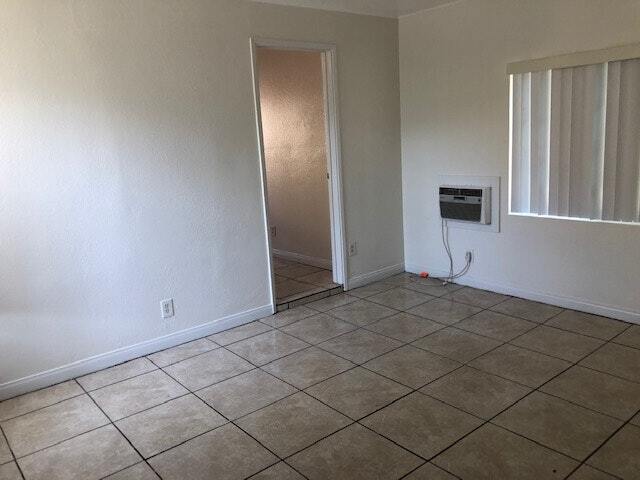 3550 Dwight Ave in Riverside, CA - Building Photo - Building Photo