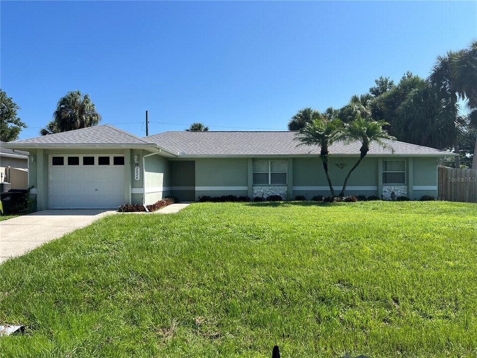 2426 Seagull Ln in North Port, FL - Building Photo