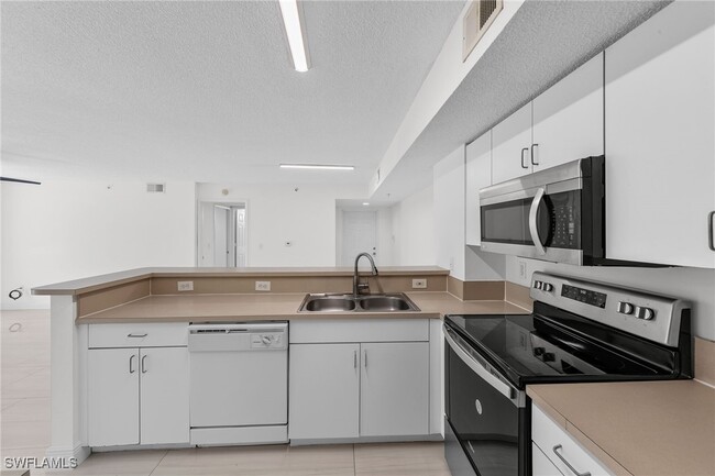 property at 1830 Florida Club Cir