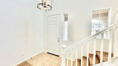 35640 Garrano Ln in Fallbrook, CA - Building Photo - Building Photo