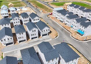 2258 Riverstone Blvd in Canton, GA - Building Photo - Building Photo
