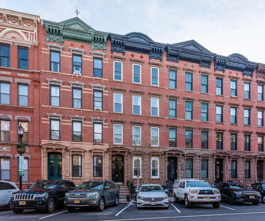 1119 Washington St in Hoboken, NJ - Building Photo