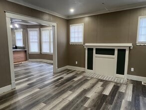 610 W Armstrong Ave in Peoria, IL - Building Photo - Building Photo