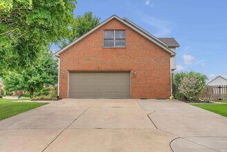 4301 Antiquity Ct in West Lafayette, IN - Building Photo - Building Photo