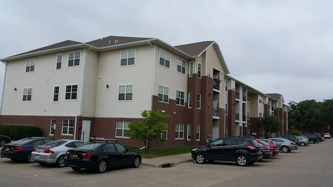 property at 629 Grandview Ct