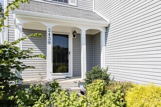 2439 Sutter Pkwy in Dublin, OH - Building Photo - Building Photo