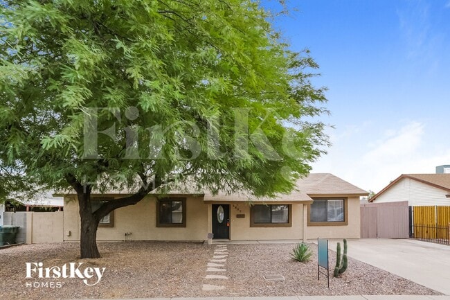 property at 3827 E Friess Dr