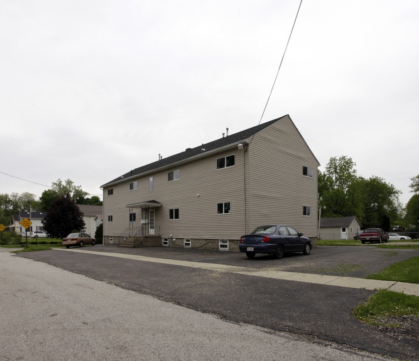 308 Franklin Rd in Ravenna, OH - Building Photo