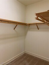 9151 Delano St in Naples, FL - Foto de edificio - Building Photo