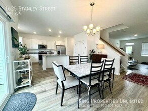 1625 Stanley St in Wilmington, NC - Building Photo - Building Photo