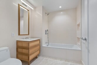 37-14 34th St in Queens, NY - Building Photo - Building Photo