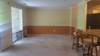 572 Wilson Bridge Dr in Oxon Hill, MD - Building Photo - Building Photo