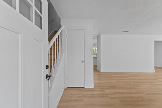 3223 Deer Valley Dr in Spring, TX - Building Photo - Building Photo